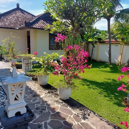 Villa Juliani Lovina Bali